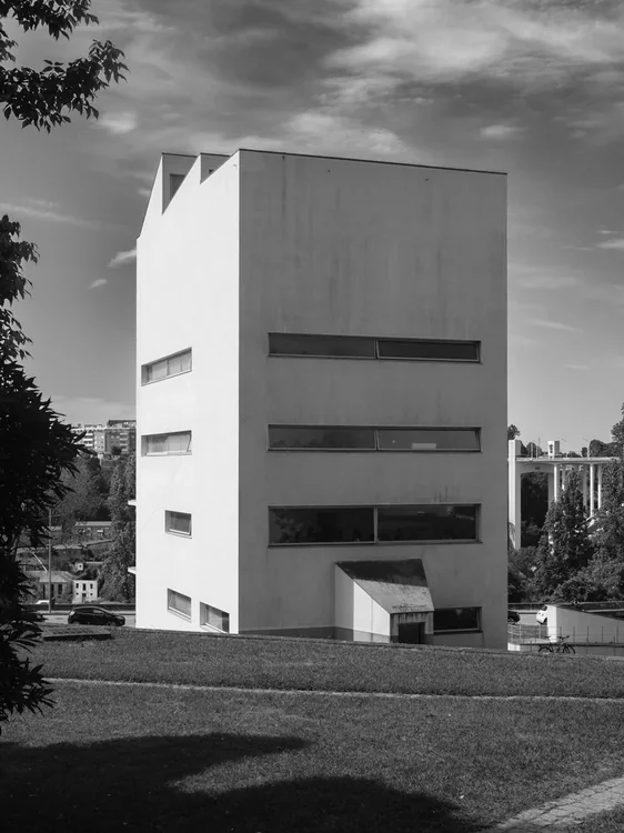 FAUP, Álvaro Siza · Porto — photograph 11 of 26