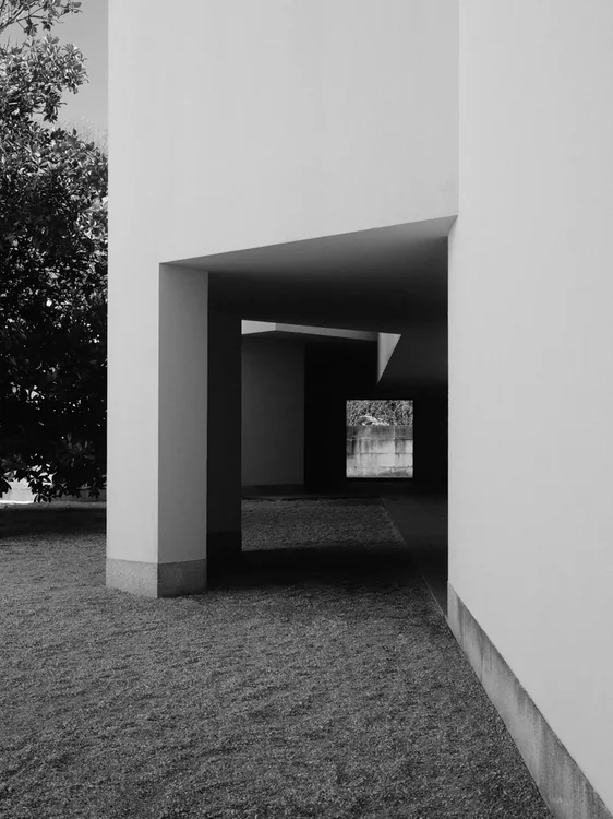 Museu de Serralves, Álvaro Siza · Porto — photograph 2 of 12