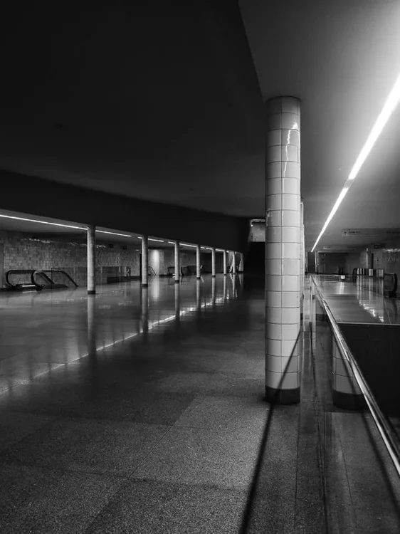 Estação de Metro S. Bento, Álvaro Siza · Porto — photograph 11 of 11