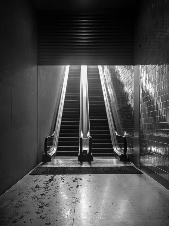 Estação de Metro S. Bento, Álvaro Siza · Porto — photograph 6 of 11
