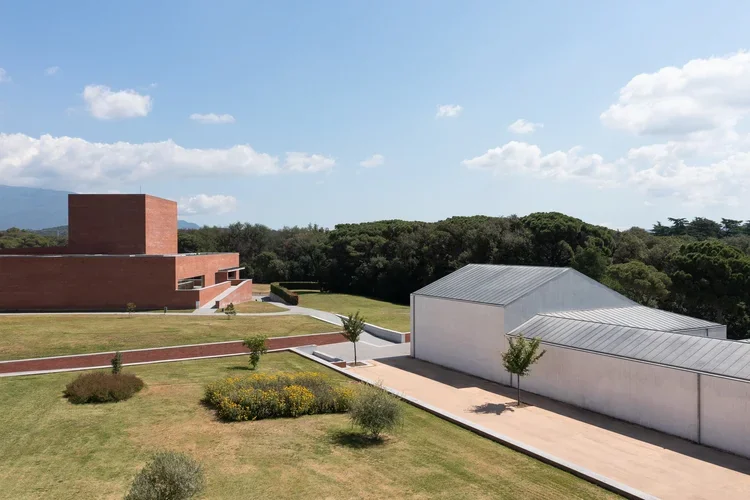 Escola de Música de Llinars, Álvaro Siza · Llinars del Vallès — photograph 18 of 26