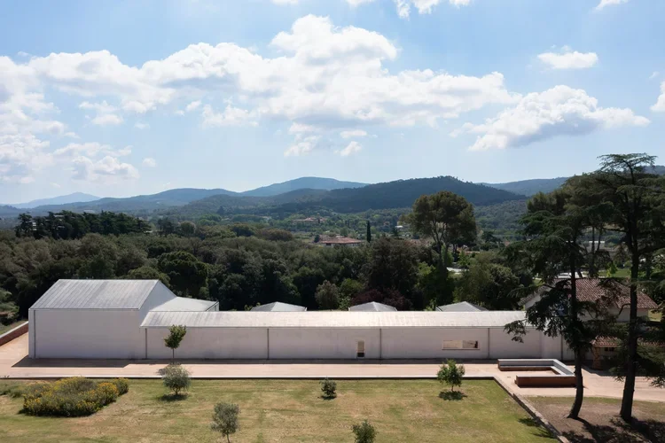 Escola de Música de Llinars, Álvaro Siza · Llinars del Vallès — photograph 20 of 26