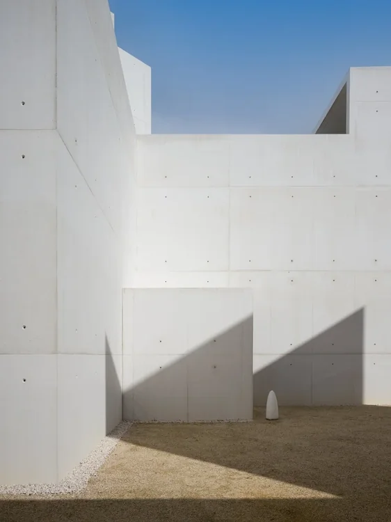 Escultura Aberta, Álvaro Siza — photograph 9 of 26
