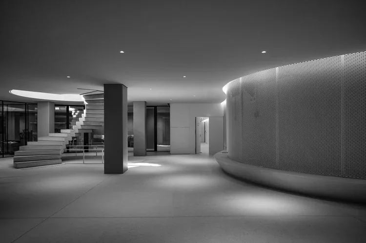 CAM Gulbenkian — photograph 21 of 24