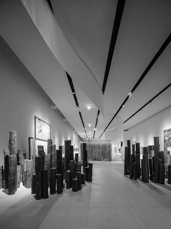 CAM Gulbenkian — photograph 2 of 24