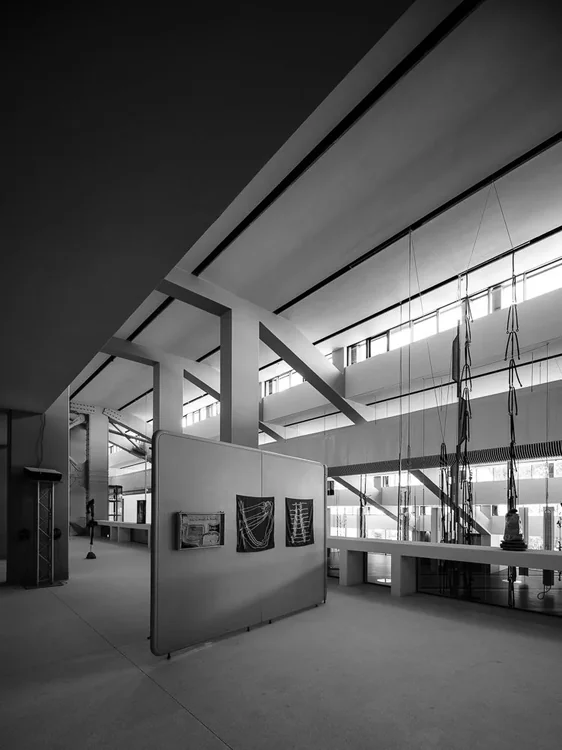 CAM Gulbenkian — photograph 10 of 24