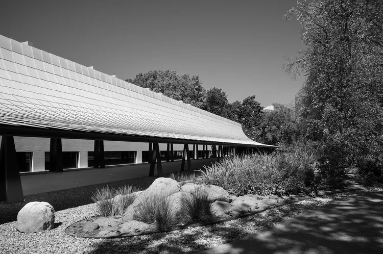 CAM Gulbenkian — photograph 8 of 24