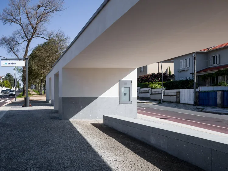 Av. Marechal · Metro, Álvaro Siza + Tiago Figueiredo — photograph 10 of 24