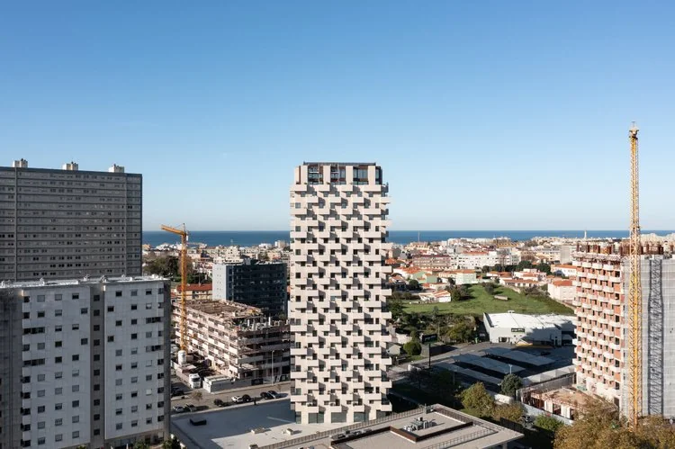 Torre 15, OODA · Porto — photograph 11 of 13