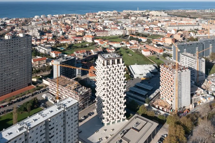 Torre 15, OODA · Porto — photograph 8 of 13