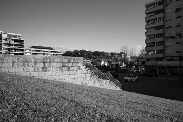 Praça Dr. Matos Machado, Álvaro Siza — photograph 26 of 26