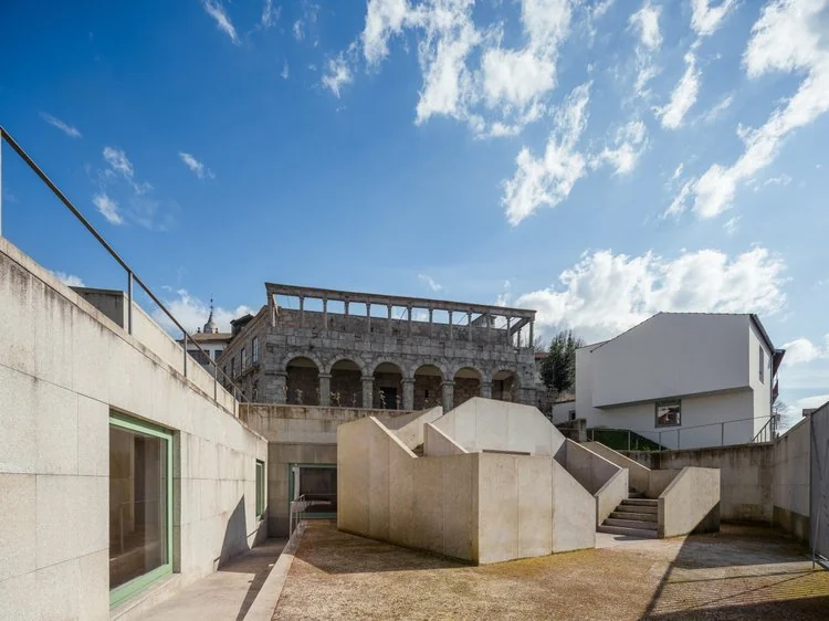 Solar dos Magalhães, Álvaro Siza — photograph 3 of 26