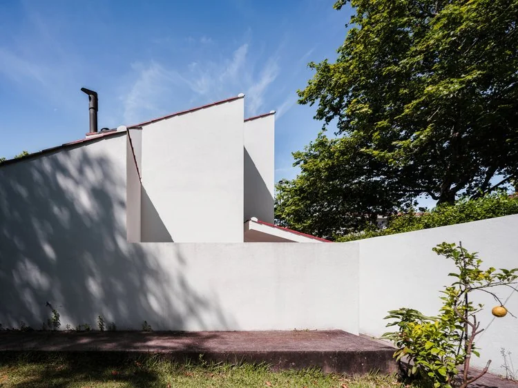 Casa Alves dos Santos, Álvaro Siza — photograph 11 of 26