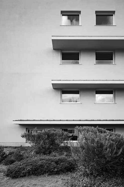 ALX · Aleixo Office Building, Álvaro Siza · Porto — photograph 12 of 26